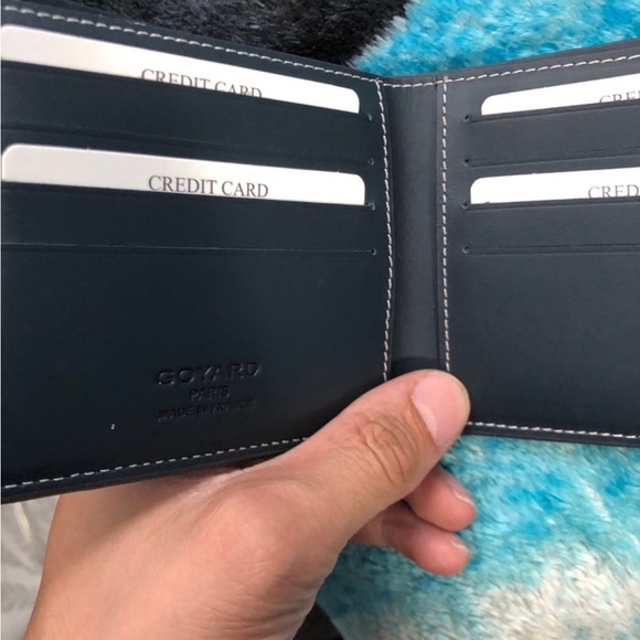 Goyard bi fold wallet. Brand new never used. Asking only $600 Blue colour - Picture 2 of 4